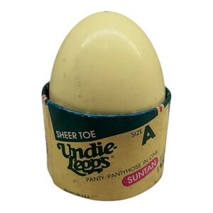 1980’s L’eggs egg Undie-Legg’s panty/pantyhose in one Size A Suntan Sheer Toe